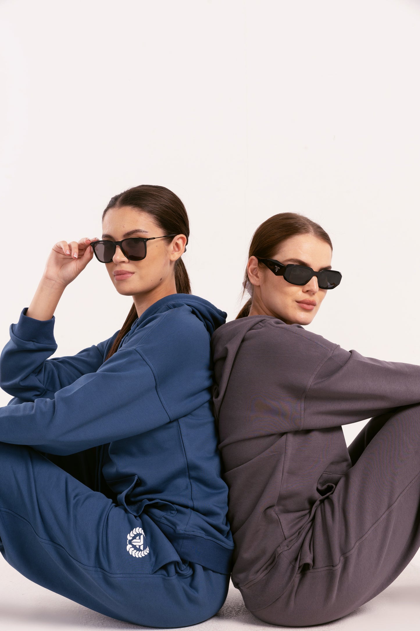 Steel Blue Elite Crest sweatpants