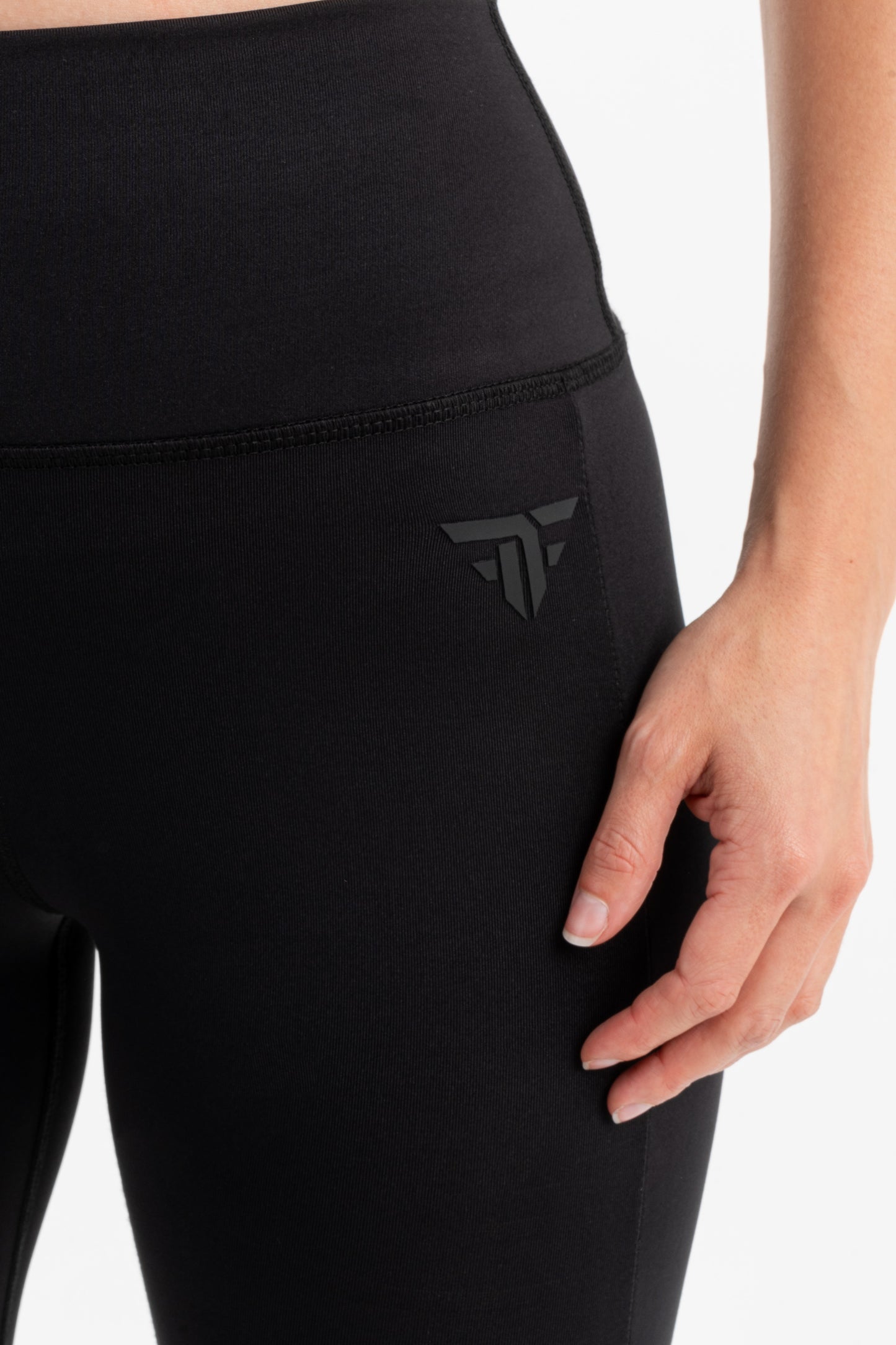 Black side slit leggings