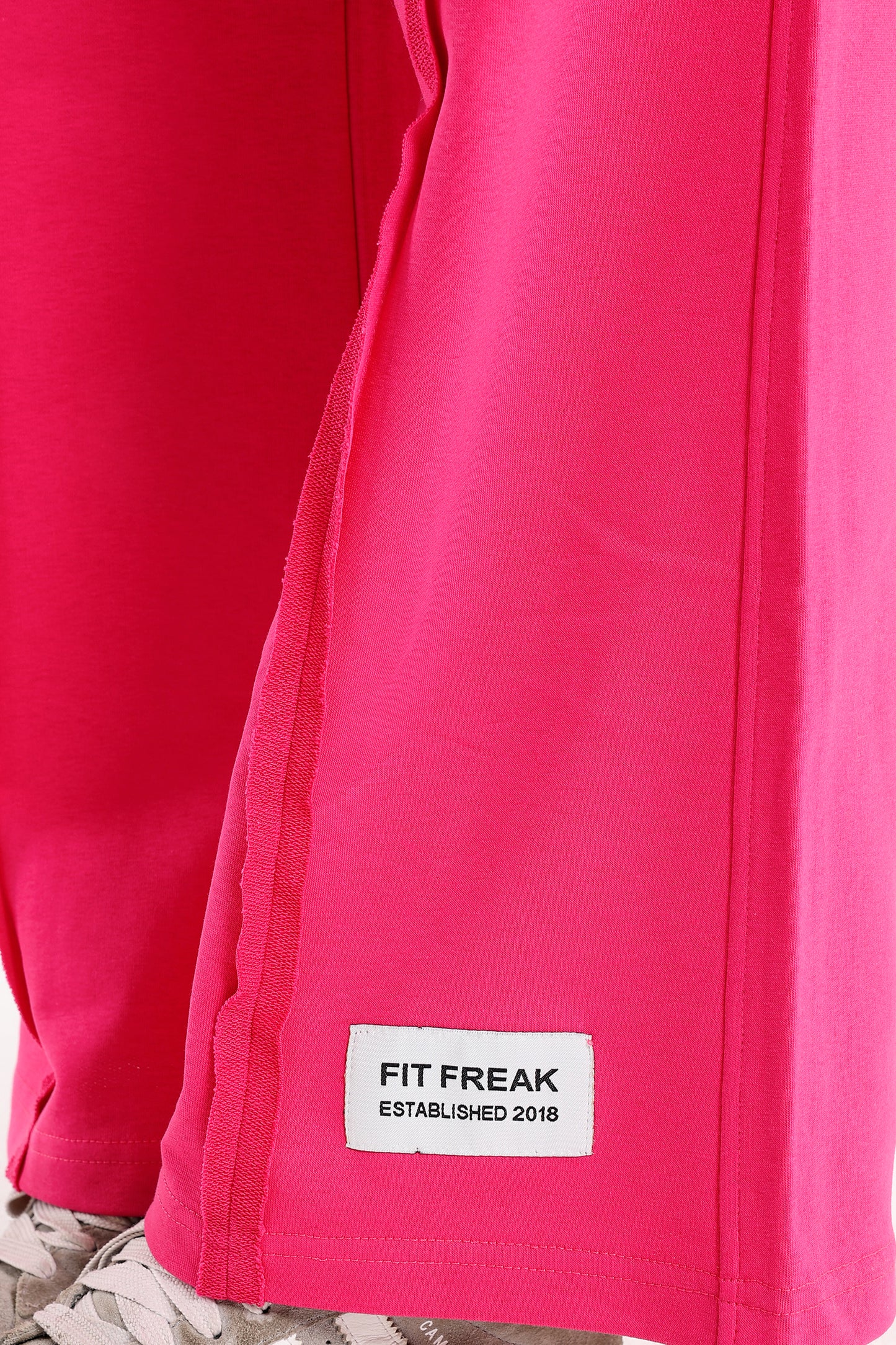 Chill Oversized Zip Up Set In Hot Pink