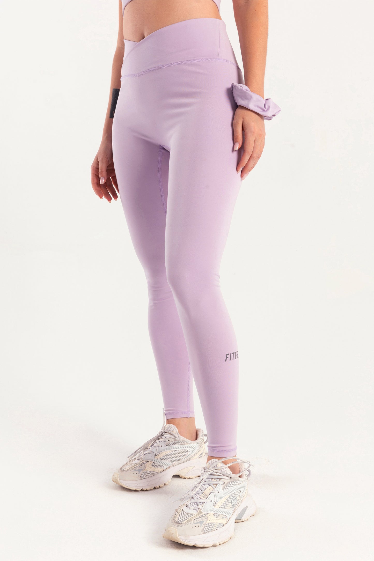 Hybrid Lilac Cross Leggings