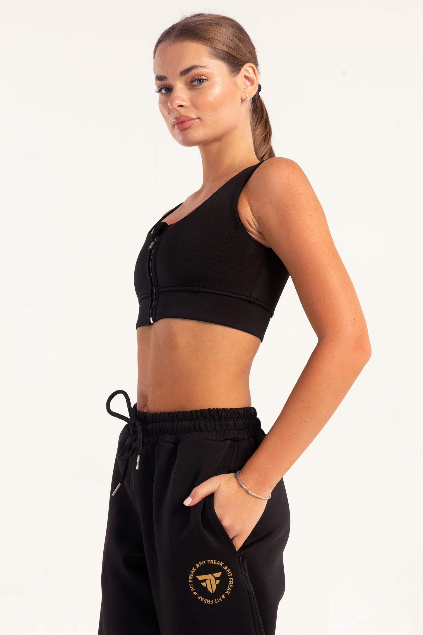 Hybrid Black Zip Sports Bra