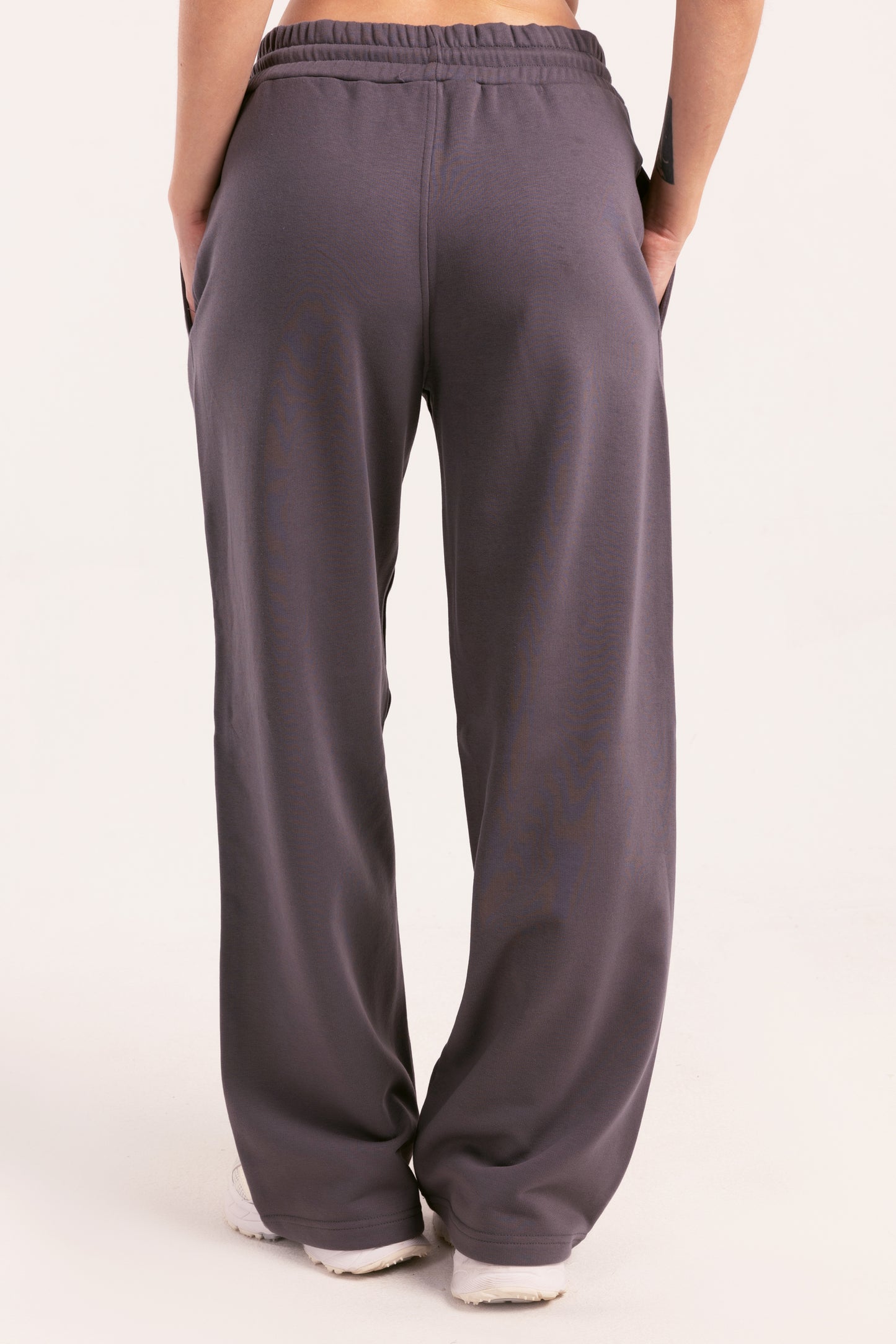 Grey Elite Crest sweatpants