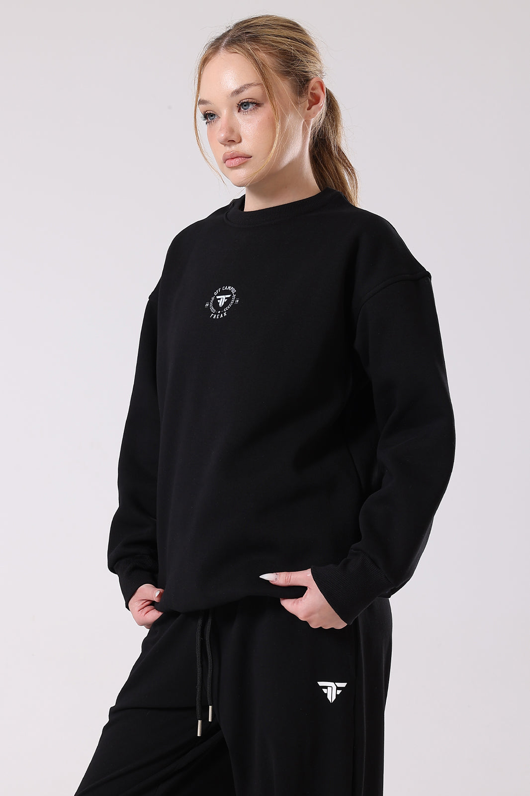 Campus Crewneck