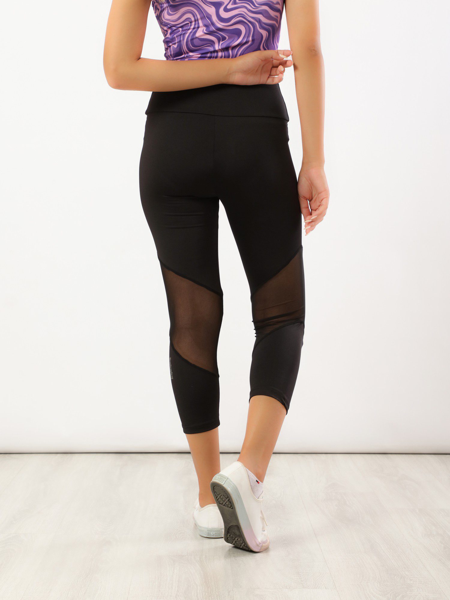 Black high waisted capri mesh leggings – Fit Freak